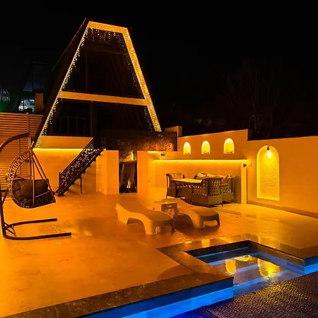 Ay Isigi Hotel *