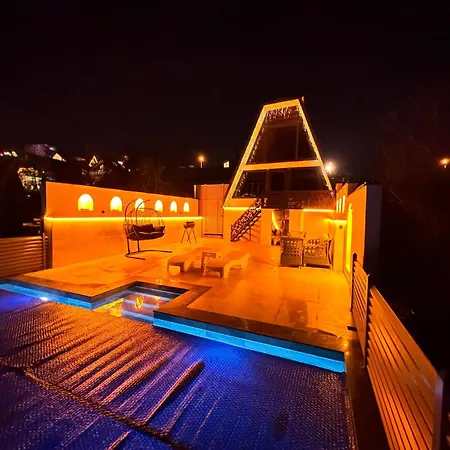 Hotel Ay Isigi